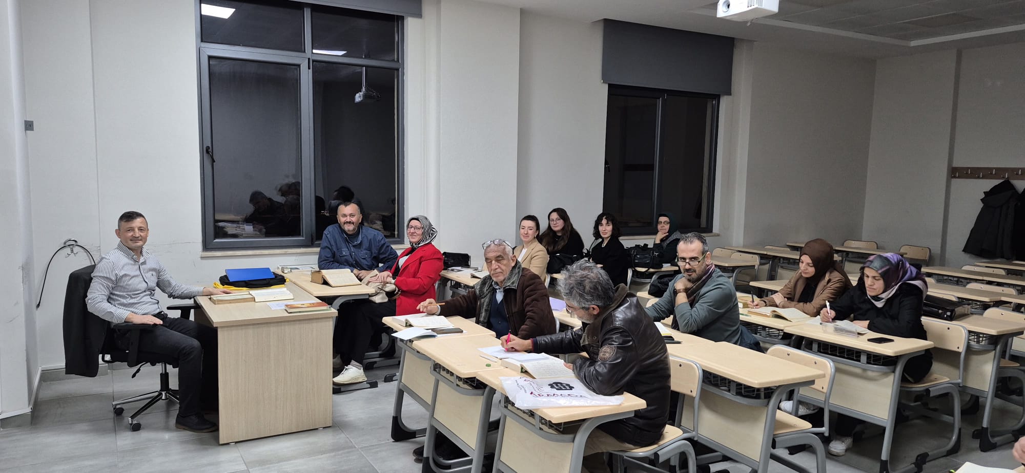 Osmanlı Türkçesi Metin Okuma Kursu